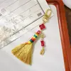 Limpia la Mala Suerte Llavero Colgante de Escoba Dorada Colorida de Año Nuevo Cadena de Teléfono Propicia Adorno de Tendencia China Estilo Chino