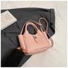 Bolso de Mano Estilo Fresco Primavera y Verano Bolso Cubo para Mujer 2026 Modelo Nuevo Bolso de Hombro de Gama Alta Bolso Cruzado Versátil