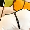 2049 # Camisola de mujer moderna con doble tirante y diseño de botones, adecuada para llevar como prenda exterior, con color de contraste y corte ajustado