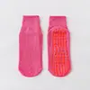 Calcetines antideslizantes de media caña para suelo calcetines de trampolín calcetines de educación temprana para niños calcetines para parque de atracciones calcetines para yoga en casa