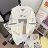 Camisetas Curtas de Malha Bordada com Recortes Modernas para Homens e Mulheres Soltas de Secagem Rápida Malha Respirável Gola V Tops para Treinamento Esportivo