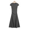 Q113-24 Verão Novo Estilo Francês Estilo Universitário Elegante Casual Crewneck Cintura Plissada Manga Curta Vestido Longo