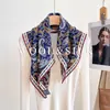 Nuevo Estilo Otoño e Invierno 2026 Cálido y Versátil Simple Bufanda de Seda y Lana de 65 cm para Mujer Bufanda Cuadrada de Seda y Lana Retro a la Moda