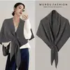 Bufanda Triangular de Mezcla de Lana de Alta Calidad para Mujer, Calentador de Cuello Otoño/Invierno, Chal Grande de Color Sólido, Ropa de Abrigo para Habitaciones con Aire Acondicionado