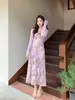 Precio Especial, Sin Devoluciones ni CambiosSE Etiqueta Blanca Correa Ajustable Dobladillo con Volantes Abertura Vestido de Vacaciones 88652
