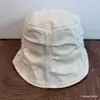 Chapéu Bucket Plissado Irregular Japonês Estilo Mori Girl de Nicho para Passeios de Primavera e Verão, Proteção Solar, Simples e Versátil, Chapéu de Pescador Emagrecedor