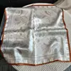Pañuelo de Seda para Mujer, Primavera y Verano, 100% Seda de Morera, Pañuelo Cuadrado Pequeño de 53 cm, Estampado Paisley Beige, Elegante Pañuelo para el Cuello