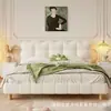 Cama de casal estofada macia com padrão xadrez de ondas de pétalas estilo creme, removível e lavável, quarto principal de garota francesa, cama de casamento nuvem silenciosa