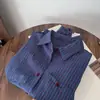 Camisa Listrada de Manga Longa com Gola Reversível Casual Simples Versátil Estilo Coreano Primavera 2026 52128