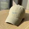 Boné Casual de Aba Curva com Top Macio Estilo Coreano para Mulheres, Simples com Letra Pequena, Moda de Rua Tendência Proteção Solar