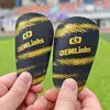 Mini espinilleras transfronterizas personalizadas para entrenamiento de competición de adultos y niños, inserto especial de fibra de carbono para protección de pantorrilla, placa amortiguadora