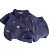 Polo Bebé Niños y Niñas Verano 2026 Estilo Universitario Manga Corta Conjunto de Moda Chaleco Nuevo Conjunto de Dos Piezas para Niños
