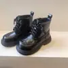 Zapatos infantiles de cuero genuino estilo brogue británico, botines Martin infantiles de otoño e invierno, botines para niñas, botines cortos de corte bajo, botines sencillos para niños