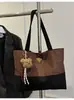 2026 Pingente Retrô Moda Simples Grande Capacidade Patchwork Elegante Nova Bolsa Tote de Ombro para Comutador