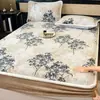 Outono e Inverno Espessado Esculpido Leite Veludo Lençóis de Cama Peça Única Forrado com Lã Cobertor de Cama Quente Veludo Coral Protetor de Colchão Conjunto de Três Peças
