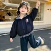 Chaqueta de Dibujos Animados para Niñas Primavera y Otoño 2026 Nuevo Estilo Infantil Bebé Otoño Niña Pequeña Patchwork Abrigo Chaqueta de Otoño