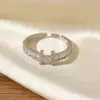 Anillo de Venta Caliente Europeo y Americano Transfronterizo con Apertura Circular, Circonita Microincrustada, Aspecto Elegante y de Alta Gama, Anillo Ajustable y Versátil para el Dedo Índice