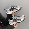 Zapatos de Mujer de Moda Estilo Coreano 2026 Verano Versátiles Nuevos Casuales Aumentadores de Altura Delgados de Malla Transpirables Antideslizantes Zapatos de Senderismo