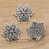 68 Accesorios de conexión de joyería de aleación DIY plata antigua conector poroso amuleto retro antiguo colgante hecho a mano
