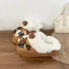Pantuflas de plataforma cómodas para usar en exteriores, pantuflas de algodón con dibujos animados lindas y peludas para mujer, nuevo estilo otoño e invierno 2026, con suela gruesa y punta cerrada