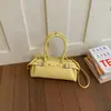 Bolso de Mano Boston de Alta Gama Transfronterizo para Viajes Diarios, Nuevo Estilo Primavera 2026, Bolso Cruzado de Hombro Casual de Moda Elegante