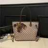 Bolsa Tote de Mão de Luxo Leve para Presbiopia Bolsa de Ombro Feminina 2025 Nova Bolsa de Compras de Grande Capacidade Bolsa de Ombro para o Dia a Dia