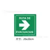 É proibido estacionar em frente à porta da garagem na Espanha.. Por favor, não estacione na área da entrada.. Existe um aviso de entrada e saída de veículos na parte interna da porta da garagem.