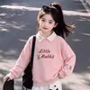 Conjunto de dos piezas para niña para primavera y otoño 2026: Top de punto con cuello polo, patchwork y cuello redondo, y pantalón ancho de encaje dulce