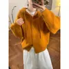 2026 Cardigan de Punto con Capucha de Color Sólido Estilo Coreano Chaqueta para Mujer Retro Otoño/Invierno Nueva Llegada Ilumina la Piel Versátil Top de Punto Relajado