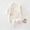 Mameluco para bebé para primavera, otoño e invierno, mameluco acolchado de algodón para bebés pequeños, mameluco de dibujos animados para recién nacidos, ropa estilo mariposa que protege la barriga y es cálida