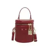 Bolsa Saco Versátil de Moda de Nicho para Mulheres 2025 Nova Chegada Transfronteiriça Bolsa de Mão com Padrão Trançado Casual Exquisite Bolsa Transversal
