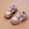 Tênis para meninas 2025 Moda primavera e outono Sapatos infantis Outono estilo ocidental Fundo macio antiderrapante Menina Torre Sapatos
