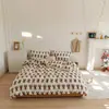 Conjunto de Quatro Peças de Algodão Tricotado Classe A 100% Algodão Algodão Tianzhu Listrado Simples Estilo de Pousada de Luxo Capa de Edredom Super Macia para Dormir Nu