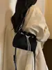 Bolso Cubo Retro para Mujer 2026 Verano Nuevo Bolso de Hombro con Cadena y Cierre de Cordón Bolso Cruzado para el Trabajo Bolso de Mujer de Comercio Exterior
