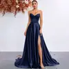 Vestido de noche sin tirantes de satén transfronterizo nuevo, de alta gama y lujoso, con una abertura alta, corte ceñido y una cola fluida, perfecto para banquetes