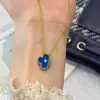 Collar Grande Van Gogh de Nácar Blanco para Mujer, Trébol de Cuatro Hojas, Chapado en Oro de 18K, Versión de Alta Gama, Cadena para Suéter de Nácar Rojo para Mujer, Fabricante