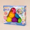 Mão do bebê agarrando bola bola de toque Percepção tátil toque Agarrar do bebê bola de borracha macia brinquedo educativo de jogo de água Manhattan