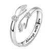 Anillo de abrazo a dos manos para mujer, europeo y americano, creativo, amor, abrazo, apertura, anillo ajustable, joyería de corazón cálido al por mayor