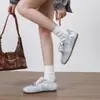 Modelo Año Nuevo del Caballo Zapatos Deportivos Casuales Retro de Primavera Suela Blanda Estilo Lu Si para Mujer Zapatos de Entrenamiento Rojos Alemanes