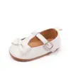 Novos Sapatos de Bebê Masculinos e Femininos para Primavera e Verão Couro Pelo Sola de Borracha Sola de Borracha Sapatos de Bebê Respiráveis Antiderrapantes 0-1 Ano