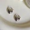 Brinco de Argola de Metal Simples Retrô Face Cenário Amor Temperamento Luxo Leve Alto Padrão Moda Versátil Estilo Ocidental Brincos Brincos