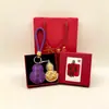 Chaveiro Pingente Dourado do Ano da Ovelha com Decoração em Folha de Ouro Conjunto em Caixa de Presente Personalizado para Negócios Presente Personalizado Atacado