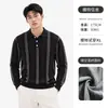 Camisa polo de malha jacquard com listras verticais e gola para homens no outono, estilo old money, texturizada, modelagem solta, manga longa, suéter casual para homens