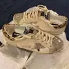 Comercio exterior ganso dorado estilo europeo y americano zapatillas sucias para hombres y mujeres, de caña baja con letras deportivas clásico casual lujo ligero
