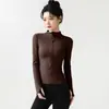 Nueva chaqueta de fitness con corte tridimensional para mujer, cárdigan con cremallera y diseño de agujero para el pulgar, prenda exterior corta ajustada, top de yoga