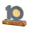 Trofeo de Cristal Creativo Insignia de Aniversario Hecha a Medida Incrustada con Medalla Trofeo de Gama Alta Hecho a Medida para Empleados Destacados