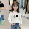 Camiseta Casual de Algodón con Dibujos Animados para Niños, Nuevo Estilo Primavera y Otoño, Versátil Holgada de Manga Larga Versión Coreana para Niñas, Camiseta Básica de Moda