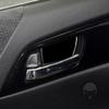 Adecuado para Honda Accord 13-17 pegatinas para cuenco de puerta interior de puerta negro piano negro brillante decoración de modificación interior de coche