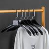 Venda por atacado roupas apoio plástico antiderrapante calças rack loja de roupas adulto secagem cabide retrátil secagem calças clip gloff calças penduradas