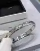 Nueva Versión Pulsera Coco Acolchada de Diamante para Hombres y Mujeres Oro Rosa 18K Plata Estilo Coco Pequeño Rhinestone Brillante Apilable